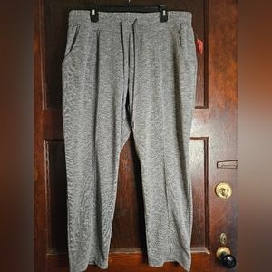 NWT St. John's Bay Active French Terry Joggers - Size 1X